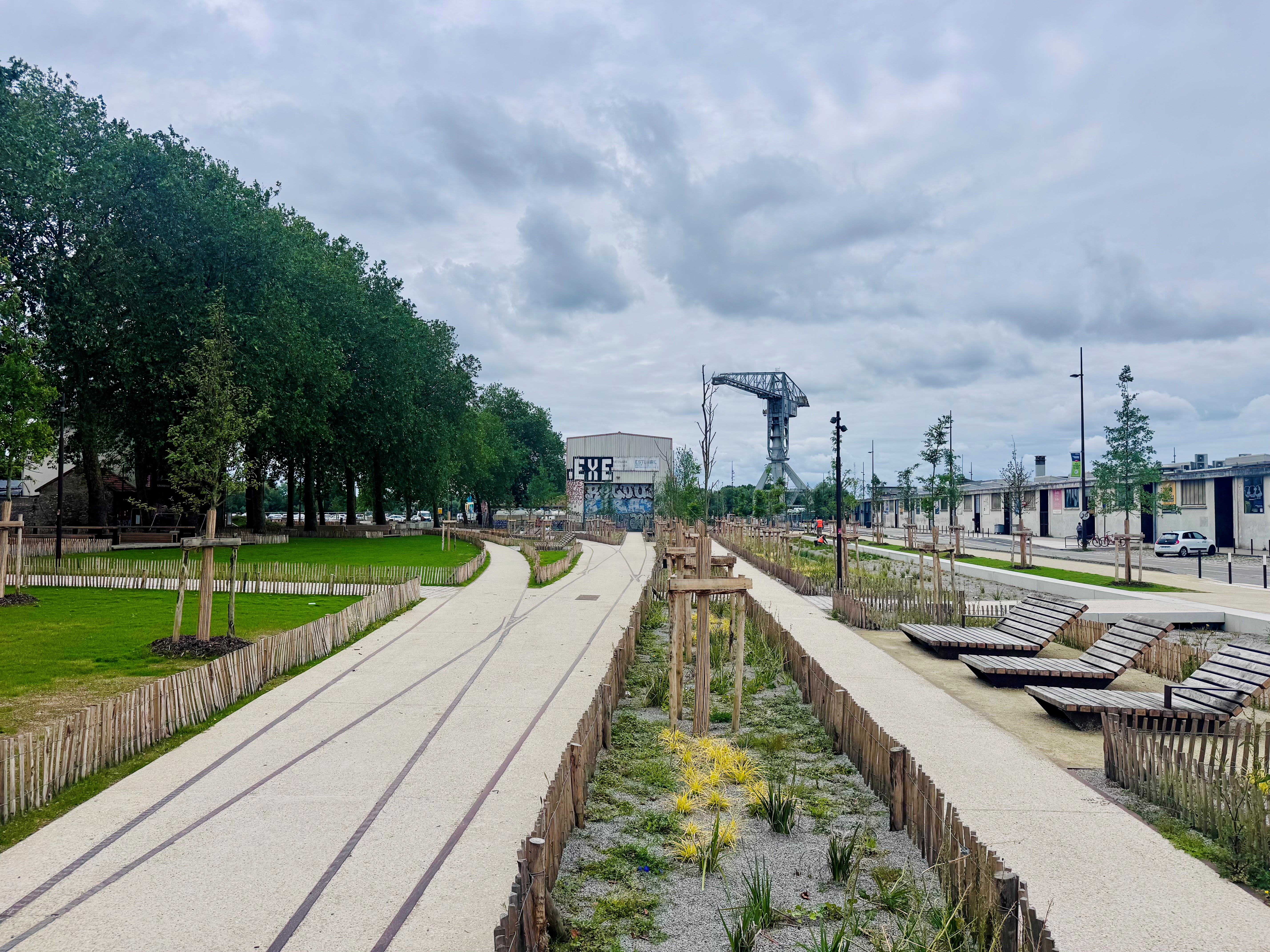 https://www.ecossolies.fr/wp-content/uploads/2026/05/jardin.jpg